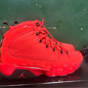 Jordan 9s ( Chile Fire Red)